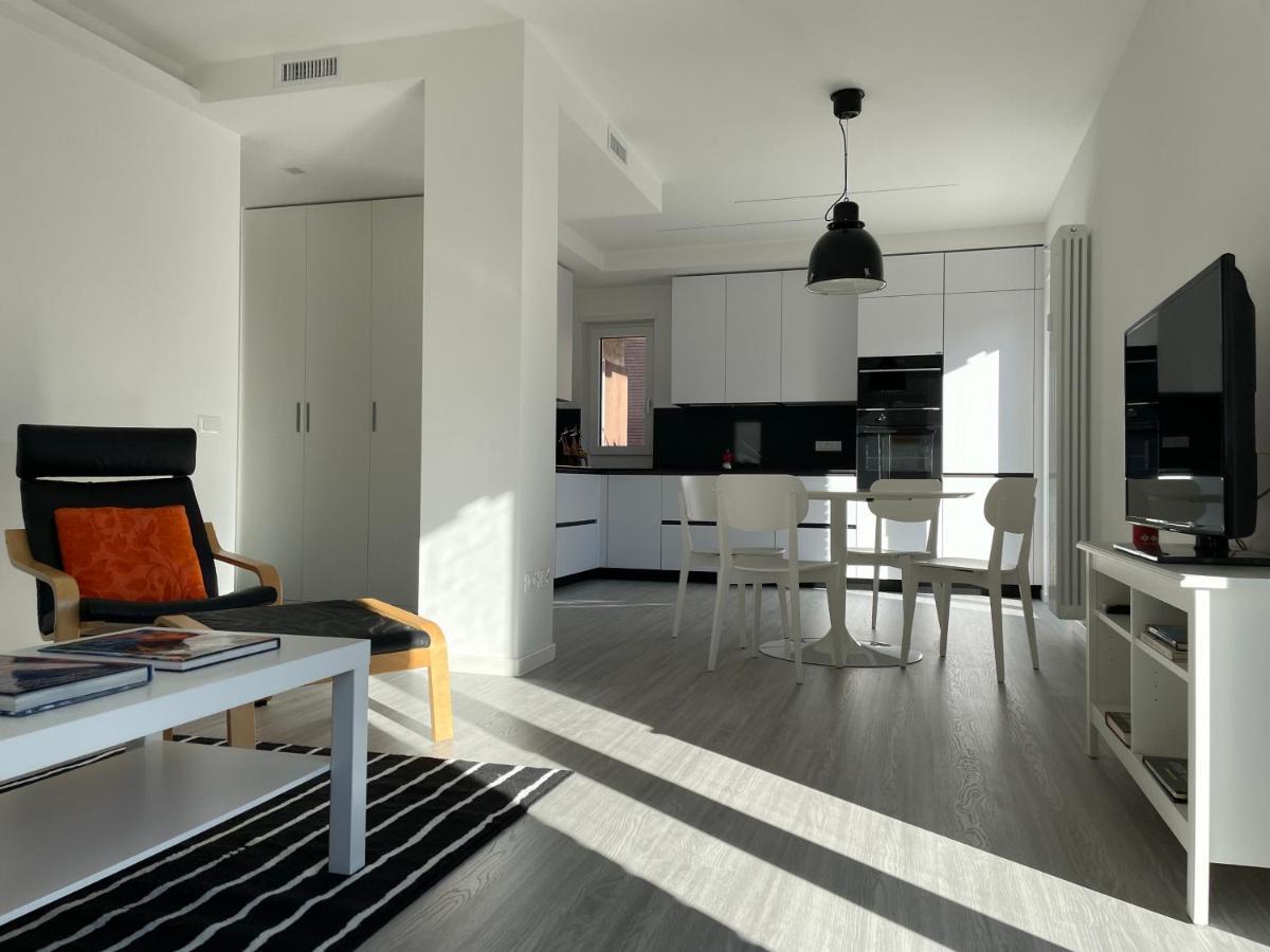 Domus Fersina Appartement Trente Buitenkant foto